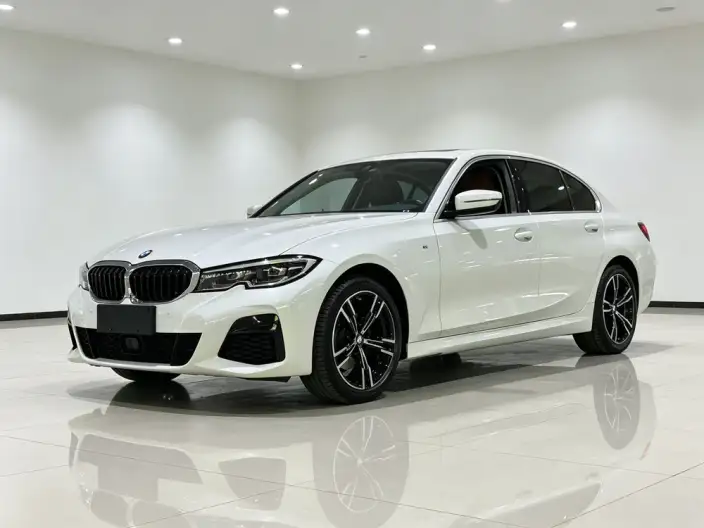 BMW 3 Series 2022 Model 325i M Sports Set