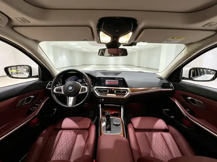 BMW 3 Series 2022 Model 325i M Sports Set – фото 6