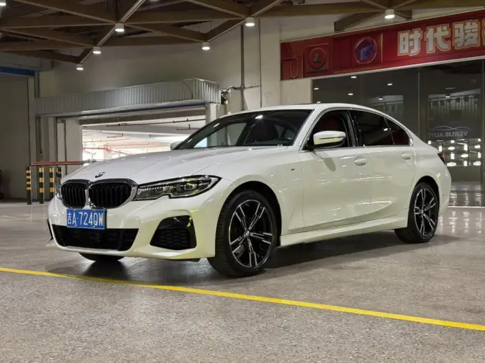 BMW 3 Series 2022 Model 325i M Sports Set