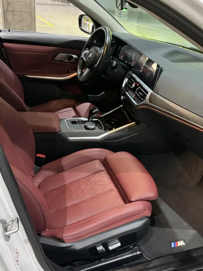 BMW 3 Series 2022 Model 325i M Sports Set – фото 10