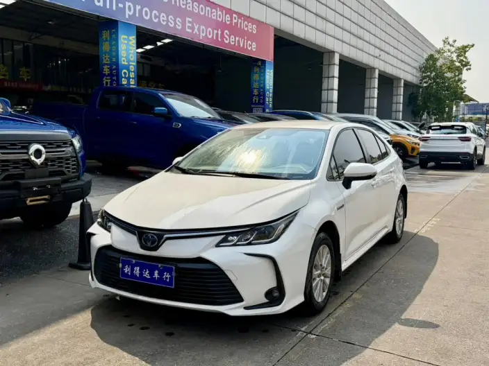 Toyota Corolla 2022 Model Hybrid 1.8L E-CVT Pioneer Edition