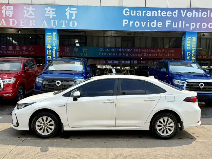 Toyota Corolla 2022 Model Hybrid 1.8L E-CVT Pioneer Edition