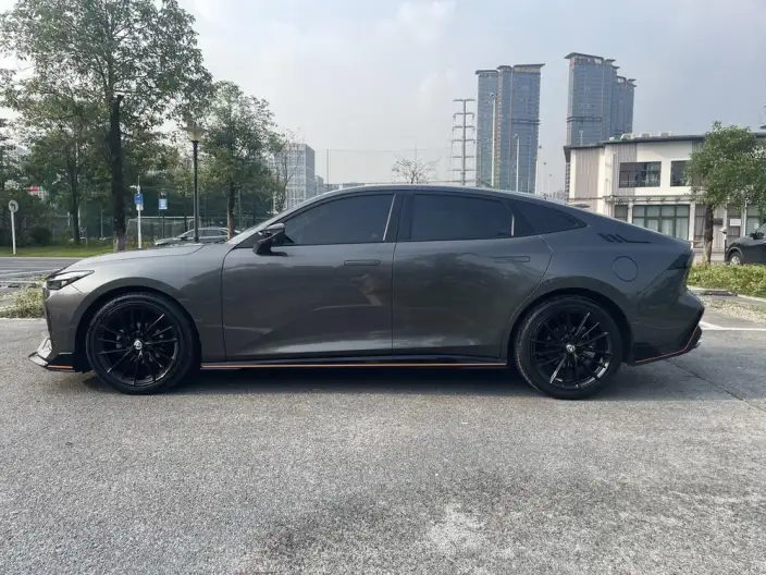 Changan UNI-V 2022 Model 1.5T Sports Edition