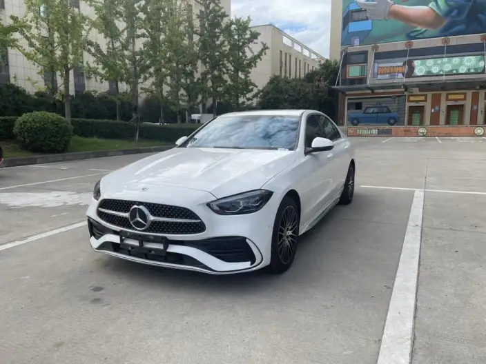 Mercedes-Benz C-Class 2023 Model C 200 L Sports Edition – фото 1