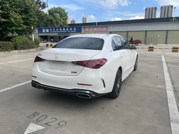 Mercedes-Benz C-Class 2023 Model C 200 L Sports Edition – фото 6