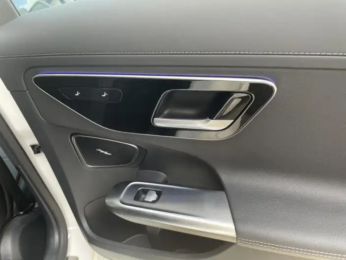 Mercedes-Benz C-Class 2023 Model C 200 L Sports Edition – фото 9