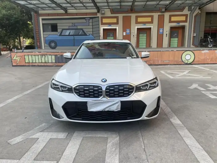BMW 3 Series 2023 Model 325Li M Sports Set