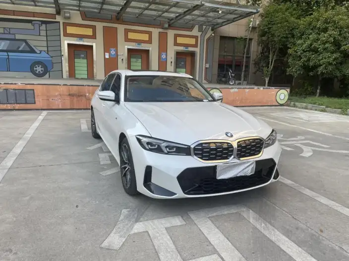 BMW 3 Series 2023 Model 325Li M Sports Set