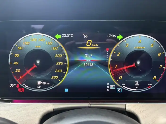 Mercedes-Benz E-Class 2021 Model Facelift E 260 L sedan – фото 7