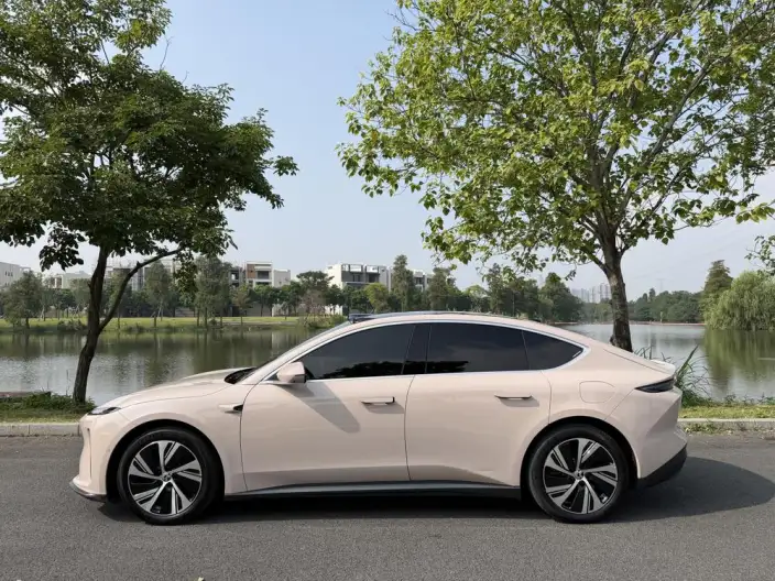 NIO ET5 2024 Model 75kWh