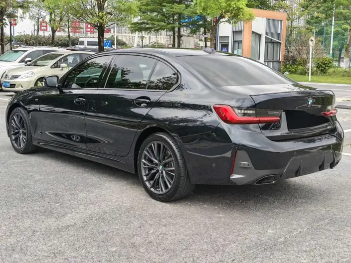 BMW 3 Series 2023 Model 325Li M Sports Night Set – фото 5