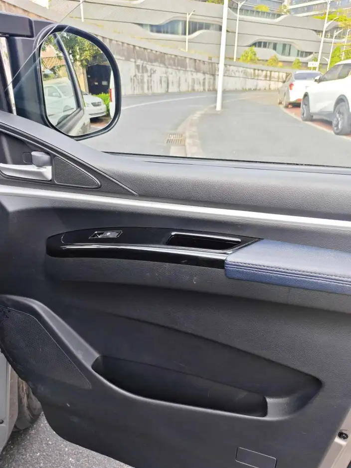 Lingzhi 2023 Model M5L 1.6L Comfort Model 9 seat – фото 9