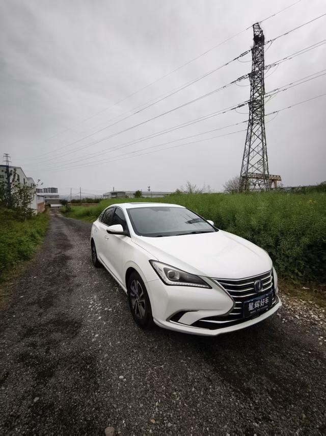 Changan Eado Модель 2018 года 1.6L GDI Manual Ling Shang тип National V – фото 2