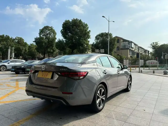 Nissan Sylphy 2022 Model 1.6L XL CVT Yuexiang Edition – фото 6