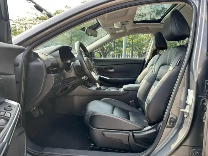 Nissan Sylphy 2022 Model 1.6L XL CVT Yuexiang Edition – фото 8