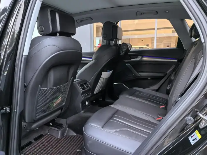 Audi Q5L 2022 Model 40T Luxury Dynamic Model – фото 7