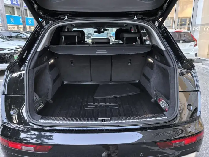 Audi Q5L 2022 Model 40T Luxury Dynamic Model – фото 8