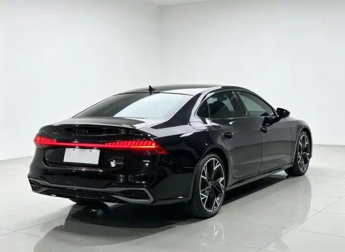 Audi A7 L 2024 Model 45 TFSI quattro Black Samurai Edition – фото 6