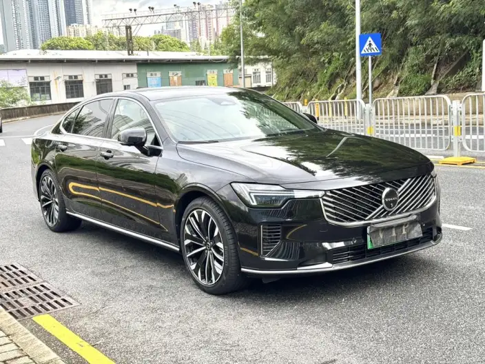 Volvo S90 PHEV 2026 Model T8 4WD Long Battery Life Pro Smart Elegance Deluxe Edition