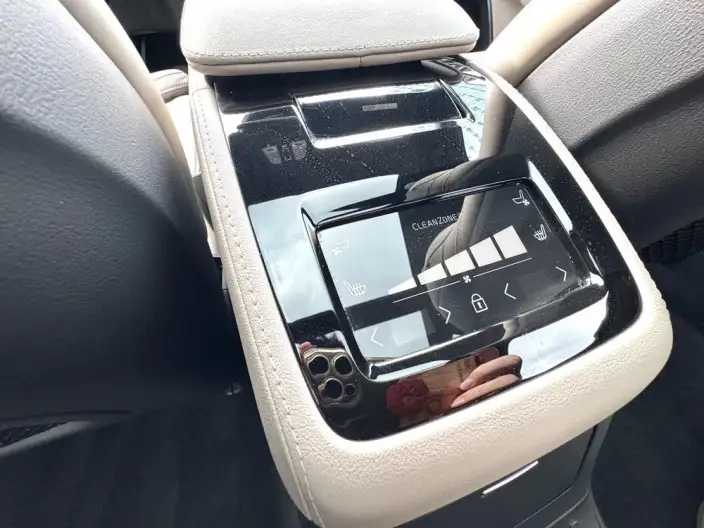 Volvo S90 PHEV 2026 Model T8 4WD Long Battery Life Pro Smart Elegance Deluxe Edition – фото 9