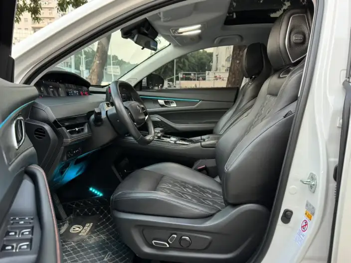 Changan UNI-K iDD 2022 Model Blue whale iDD 1.5T 130km Noble Model – фото 9