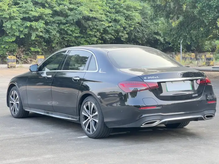 Mercedes-Benz E-Class PHEV 2022 Model Facelift II E 350 e L Sports sedan