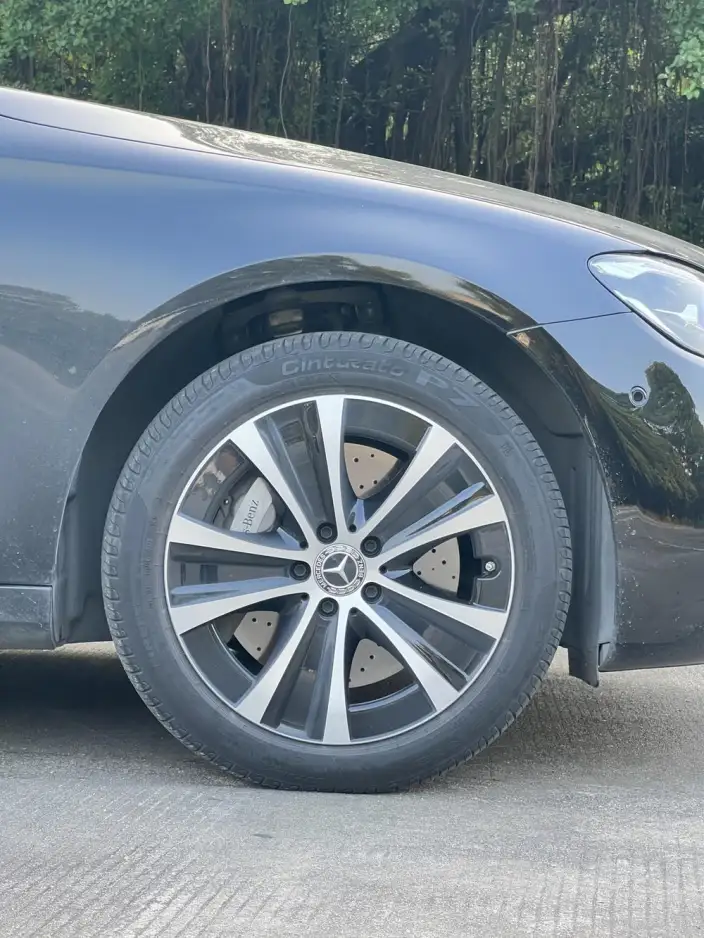 Mercedes-Benz E-Class PHEV 2022 Model Facelift II E 350 e L Sports sedan – фото 7