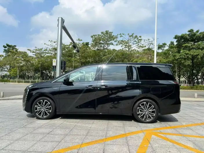 GAC Trumpchi E8 PHEV 2024 Model 2.0ATK 150km MAX Edition