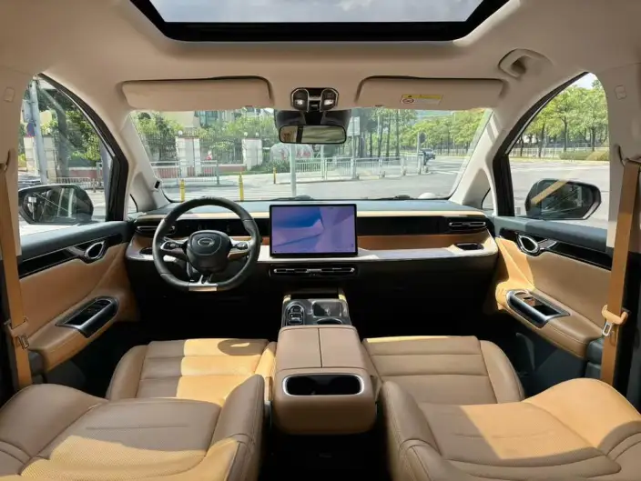 GAC Trumpchi E8 PHEV 2024 Model 2.0ATK 150km MAX Edition – фото 7
