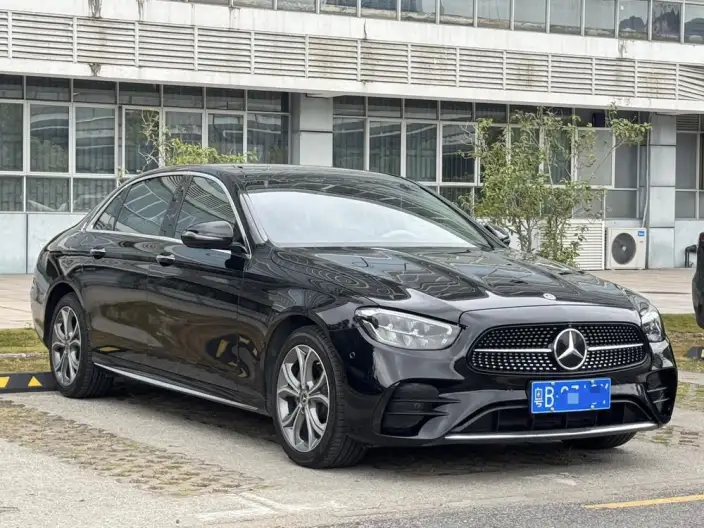 Mercedes-Benz E-Class 2022 Model Facelift E 300 L Fashion Model Sports sedan