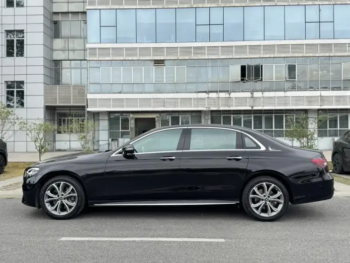 Mercedes-Benz E-Class 2022 Model Facelift E 300 L Fashion Model Sports sedan