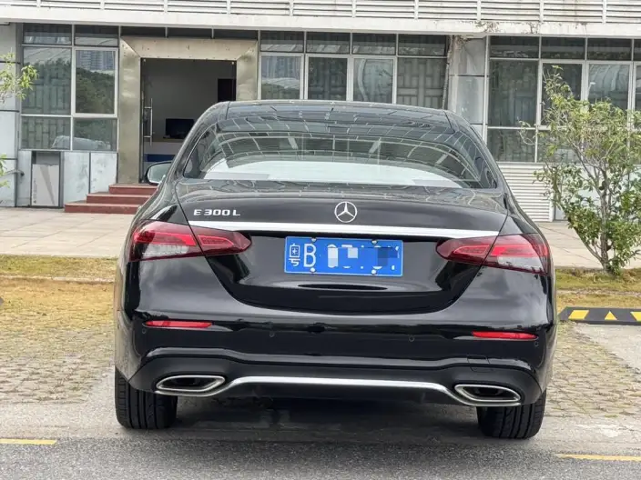 Mercedes-Benz E-Class 2022 Model Facelift E 300 L Fashion Model Sports sedan – фото 6