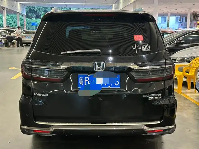 Honda Elysion 2022 Model 2.0L Hybrid Deluxe Edition