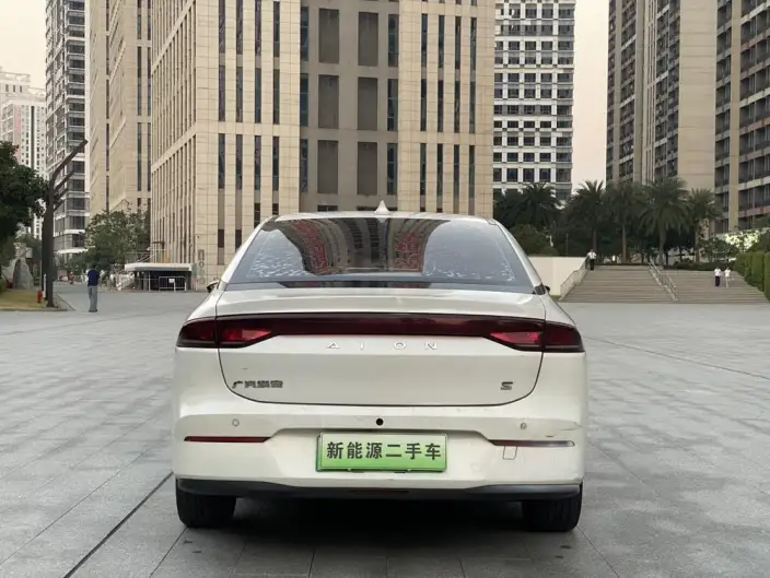 AION S 2022 Model Mei 580 – фото 5
