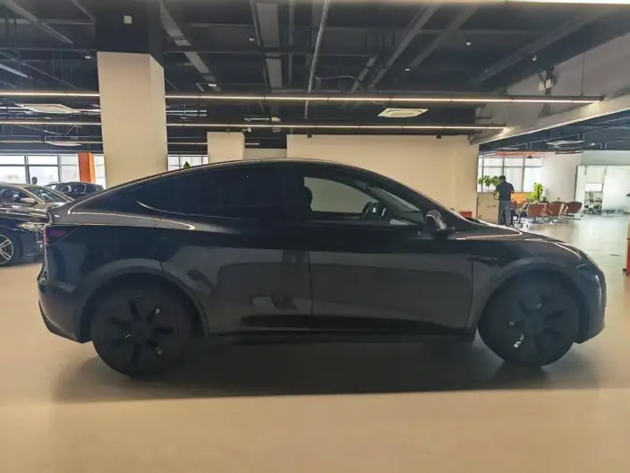 Model Y 2024 Model Rear-wheel drive version – фото 6