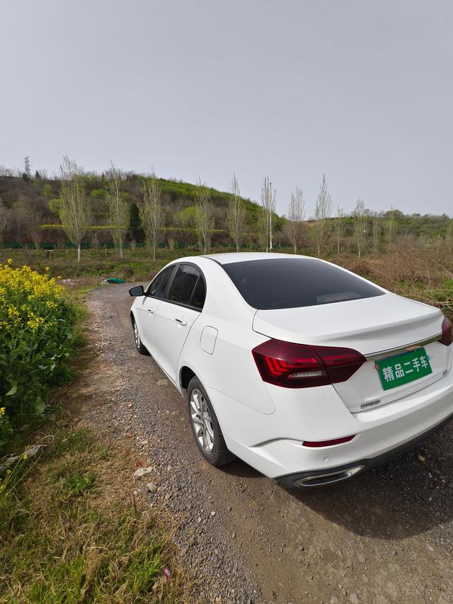 Geely Emgrand Модель 2020 года 1.5L Manual Luxury – фото 7