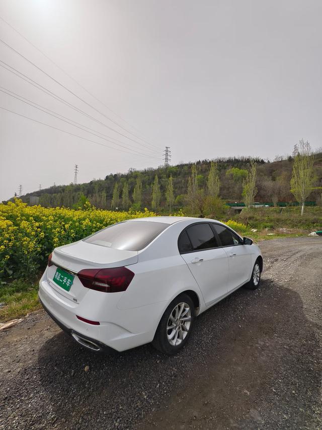 Geely Emgrand Модель 2020 года 1.5L Manual Luxury – фото 9