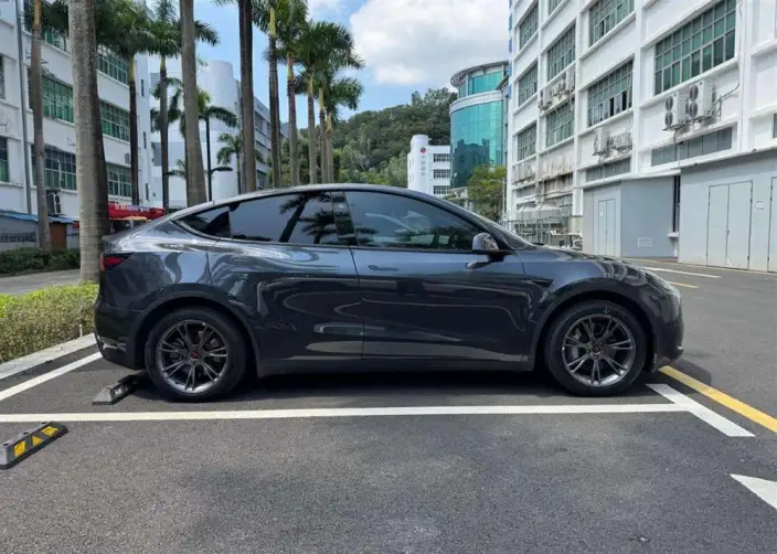 Model Y 2024 Model Rear-wheel drive version – фото 7