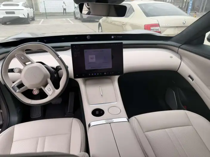 Xiaomi YU7 2025 Model 4WD Max Edition – фото 6