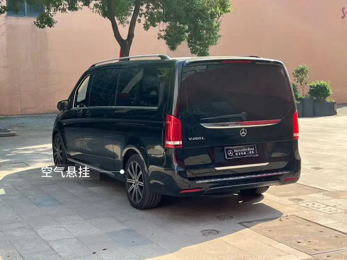 Mercedes-Benz V-Class 2022 Model V 260 L Long wheelbase Deluxe Edition – фото 5