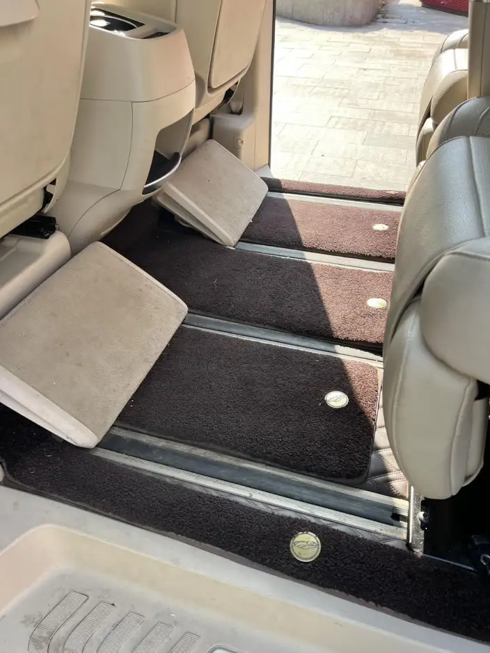 Mercedes-Benz V-Class 2022 Model V 260 L Long wheelbase Deluxe Edition – фото 9