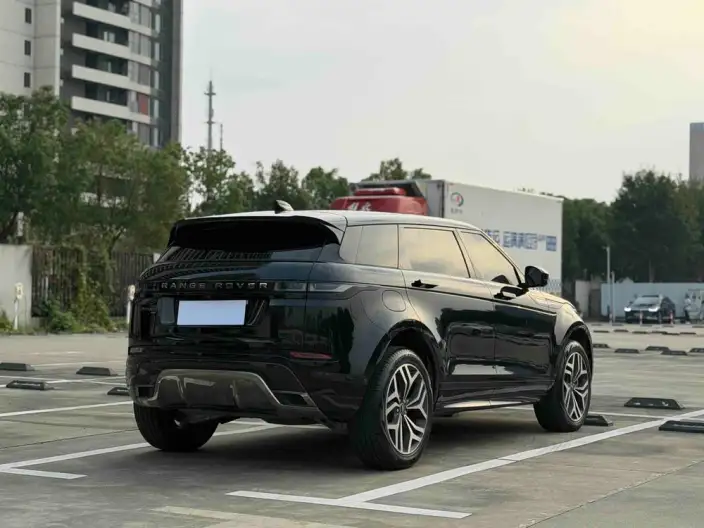 Range Rover Evoque 2022 Model Aurora L 249PS R-Dynamic HSE Luxury Edition – фото 6