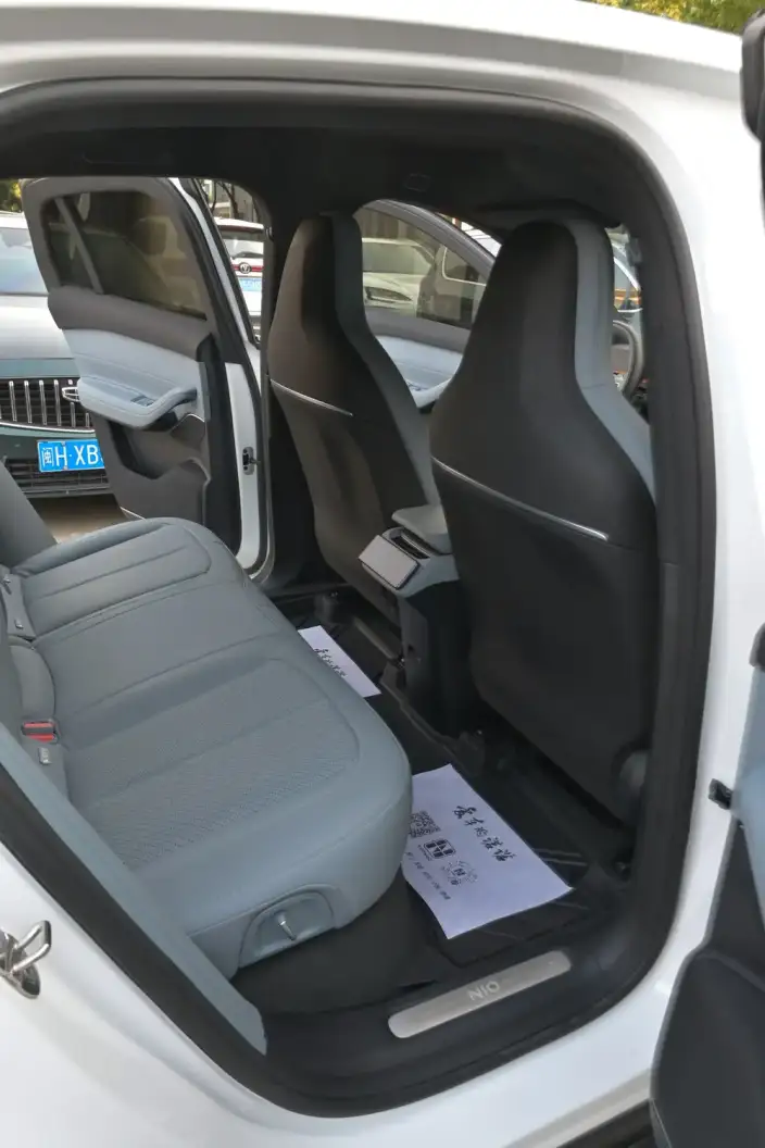 NIO EC6 2023 Model 75kWh – фото 10