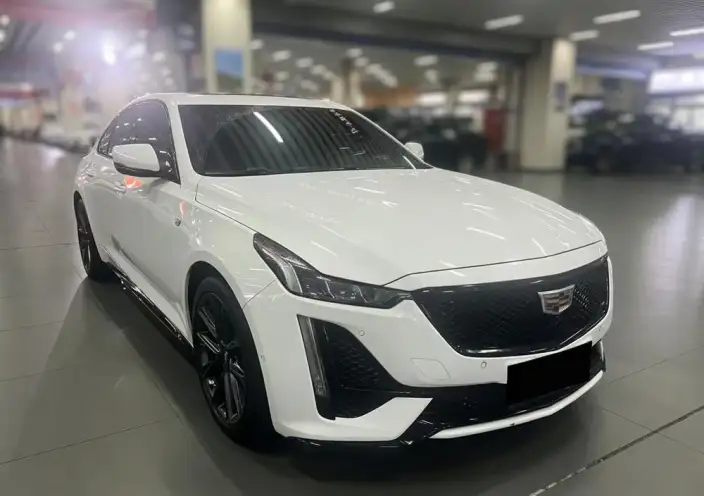 Cadillac CT5 2022 Model 28T Platinum Model