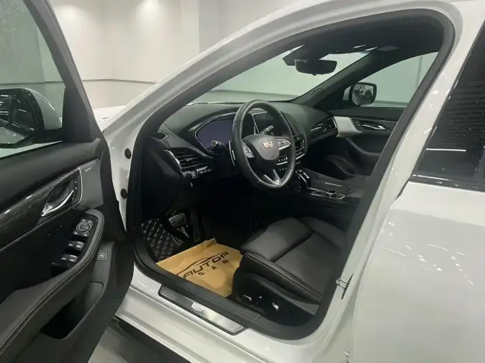 Cadillac CT5 2022 Model 28T Platinum Model – фото 8