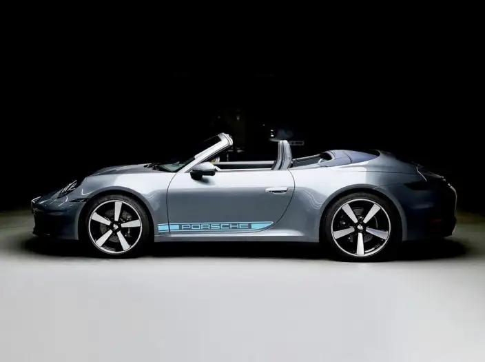 PORSCHE 911 2025 Model Carrera Cabriolet 3.0T
