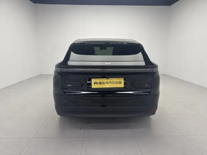 Li Auto i6 2025 Model 2WD Standard Edition – фото 6