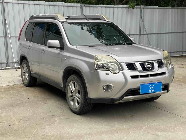 Nissan X-Trail 2012 модификация 2.5L CVT Supreme Edition 4WD – фото 3