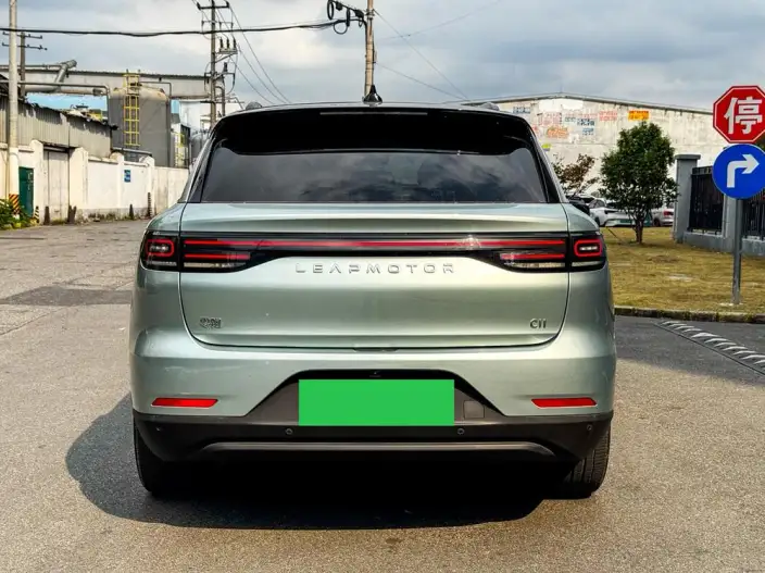 Leapmotor C11 2023 Model 500 Smart Edition – фото 5