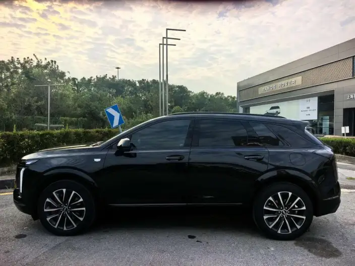 Cadillac XT5 2025 Model 28T 4WD Noble Model